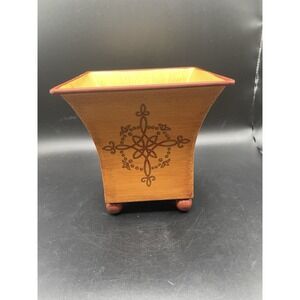 Southern Living At Home Tole Metal Ball Foot Planter 5"